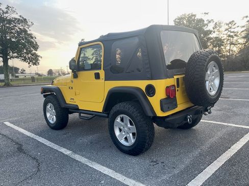 Used 2006 Jeep Wrangler X w/ Tire & Wheel Group (Ecco) image 4