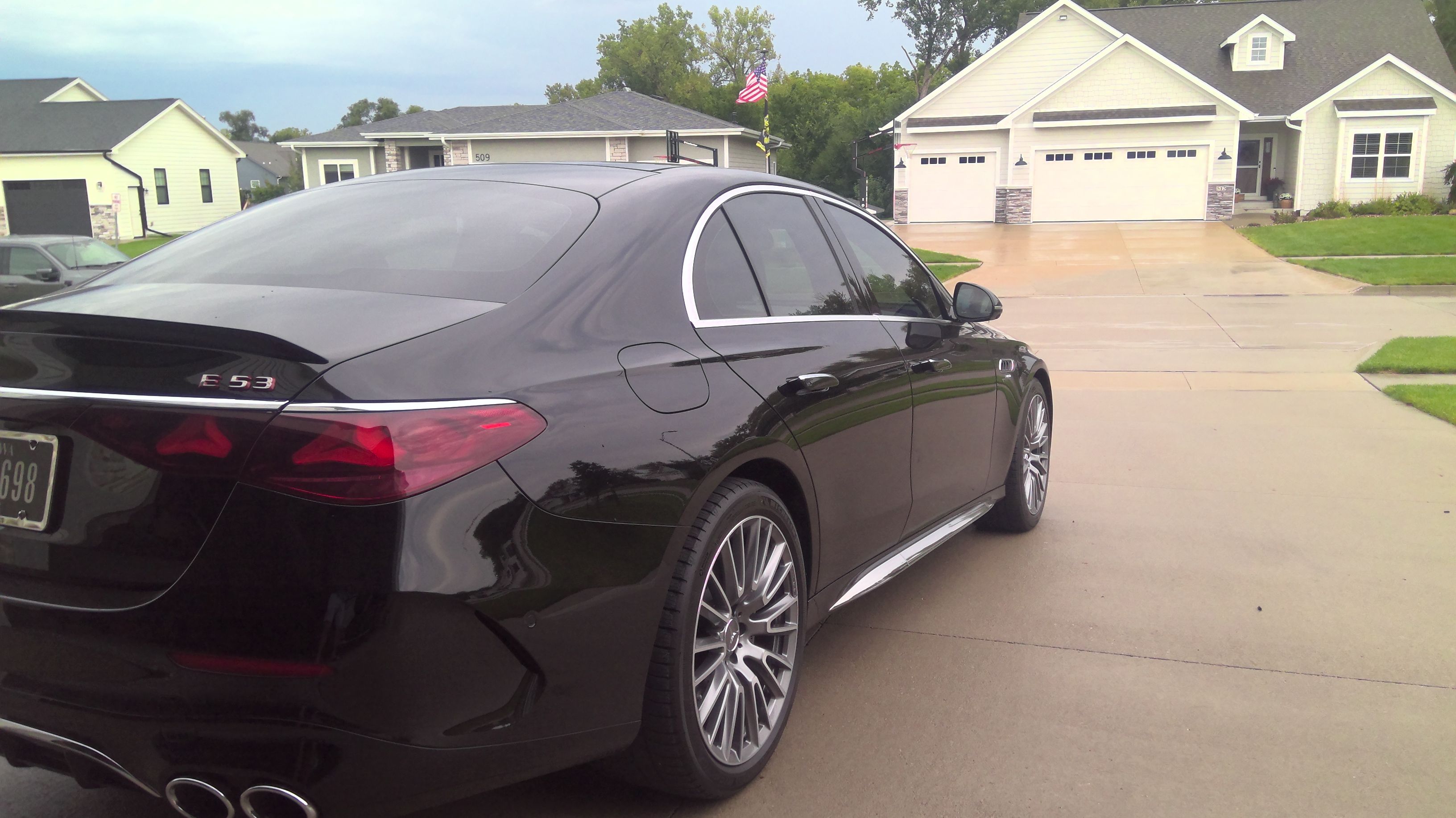 Used 2025 Mercedes-Benz E 53 AMG e 4MATIC Sedan image 4