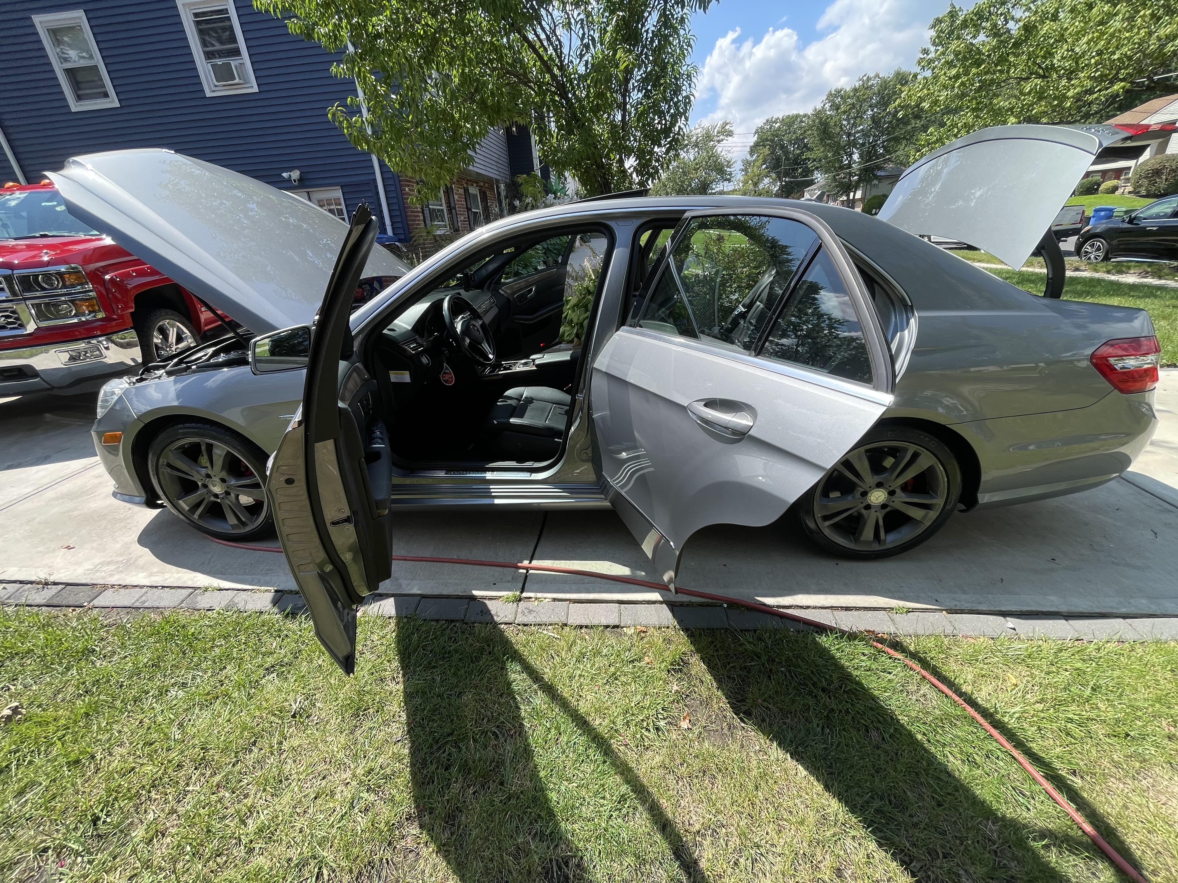 Used 2012 Mercedes-Benz E 350 4MATIC Sedan image 5