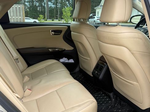 Used 2013 Toyota Avalon Limited FWD image 15