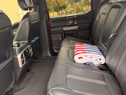 Used 2022 Ford F350 Platinum w/ Tremor Off-Road Package image 19