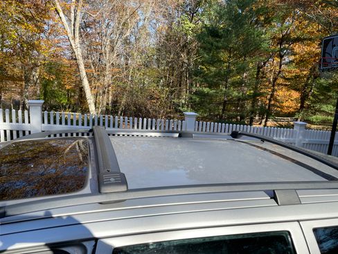 Used 2004 Volvo V70 2.5T image 6