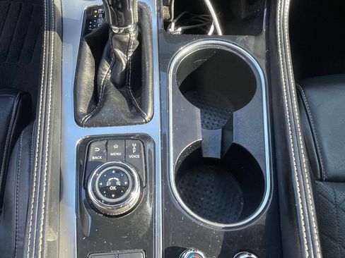 Used 2017 Nissan Maxima Platinum image 24