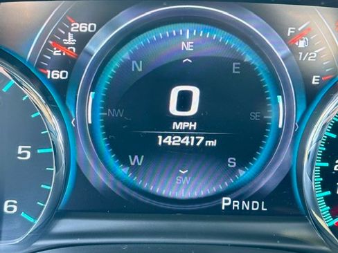 Used 2018 Chevrolet Tahoe Premier image 23