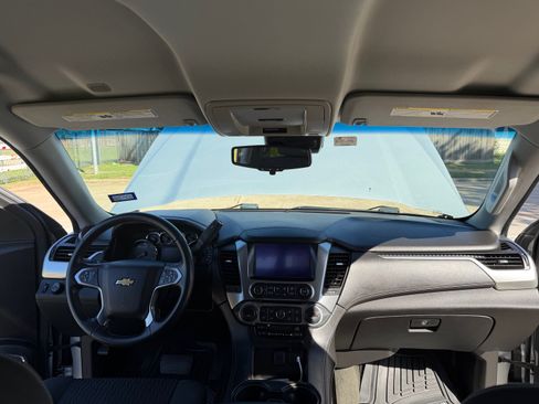 Used 2016 Chevrolet Tahoe LS w/ Enhanced Driver Alert Package image 21