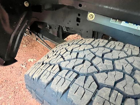 Used 2021 Ford F250 4x4 Crew Cab Super Duty image 25