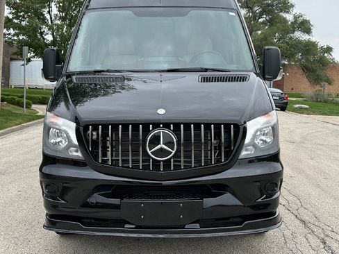 Used 2014 Mercedes-Benz Sprinter 3500 image 4