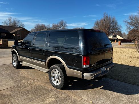 Used 2001 Ford Excursion Limited image 4