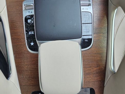 Used 2021 Mercedes-Benz GLE 53 AMG 4MATIC image 27