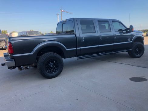 Used 2016 Ford F250 Lariat w/ Lariat Ultimate Package AWD/4WD image 1