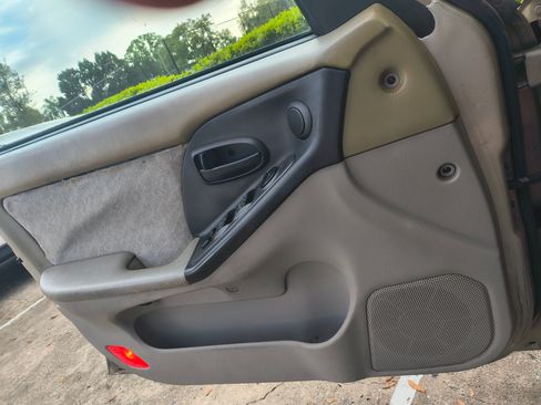 Used 2006 Hyundai Elantra GLS image 16