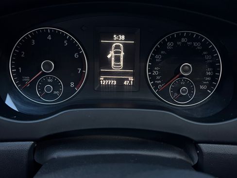 Used 2013 Volkswagen Jetta GLI Autobahn image 12