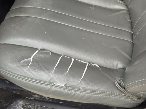 Used 2016 GMC Savana 3500 image 17