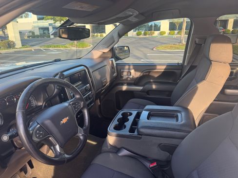Used 2015 Chevrolet Silverado 1500 LT w/ LT Plus Package image 9