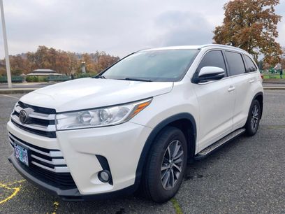Used 2018 Toyota Highlander XLE