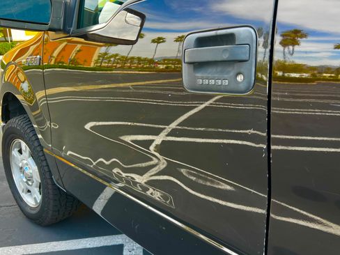 Used 2013 Ford F150 XLT w/ Trailer Tow Pkg image 8