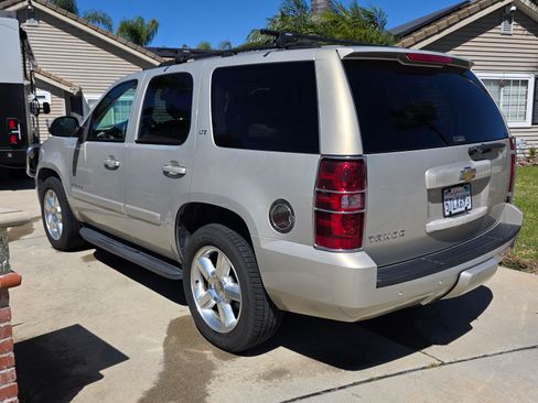 Used 2007 Chevrolet Tahoe LTZ w/ LTZ Preferred Equipment Group image 4