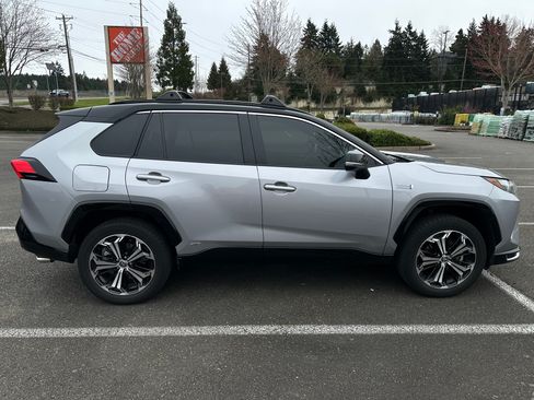 Used 2023 Toyota RAV4 XSE w/ Weather Package image 8