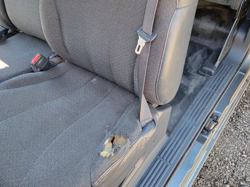 Used 2001 Chevrolet Silverado 1500 LS w/ Exterior Appearance Pkg image 5