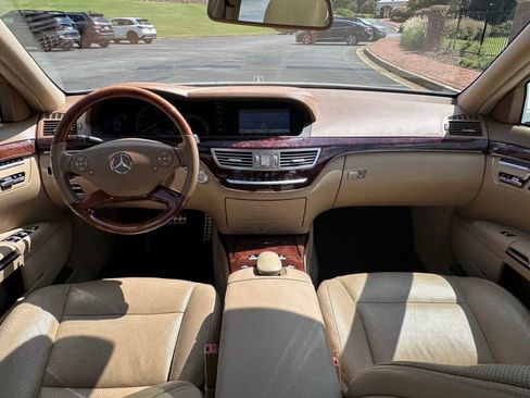 Used 2010 Mercedes-Benz S 550 image 18