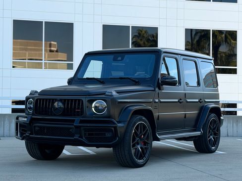 Used 2019 Mercedes-Benz G 63 AMG G 63 AMG Sport Utility 4D image 2
