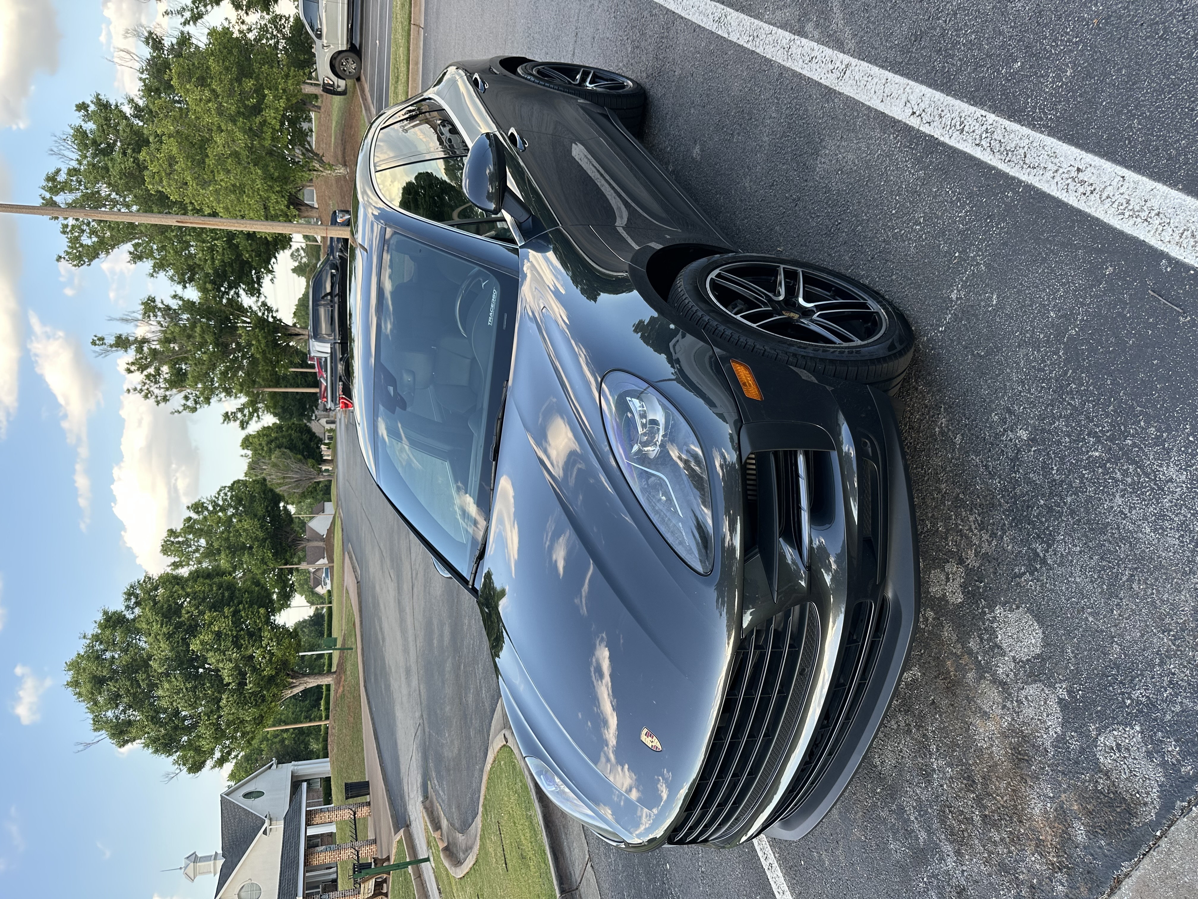Used 2020 Porsche Macan S w/ Premium Package Plus AWD/4WD image 1