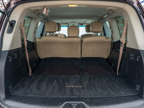 Used 2017 Nissan Armada SL w/ Technology Package image 16