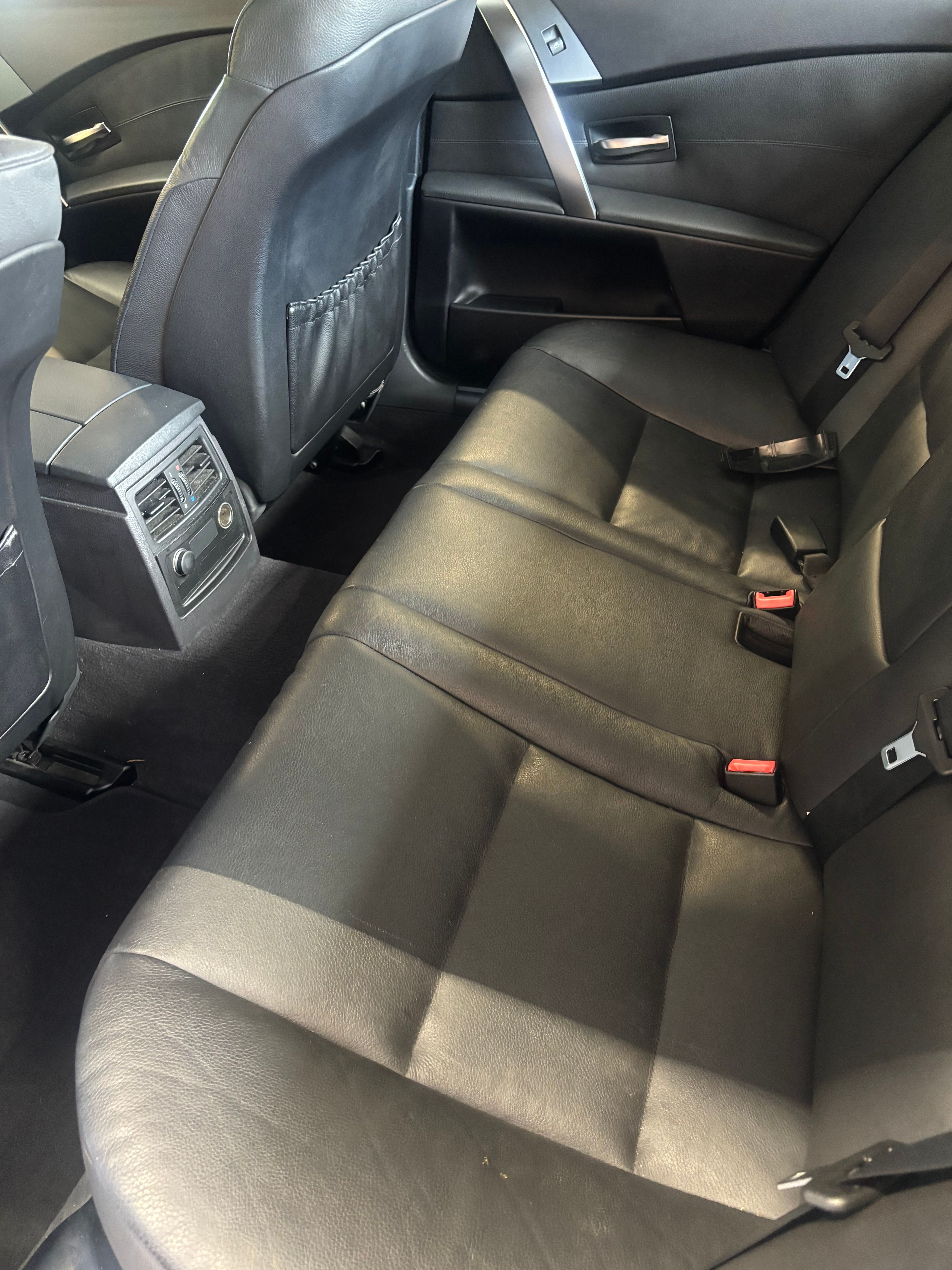 Used 2004 BMW 530i Sedan RWD image 2