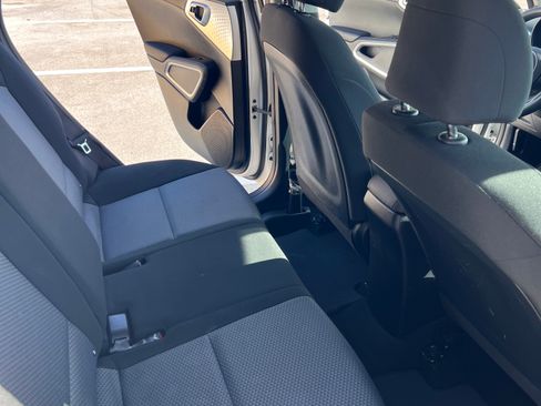 Used 2023 Kia Soul LX w/ LX Technology Package image 10