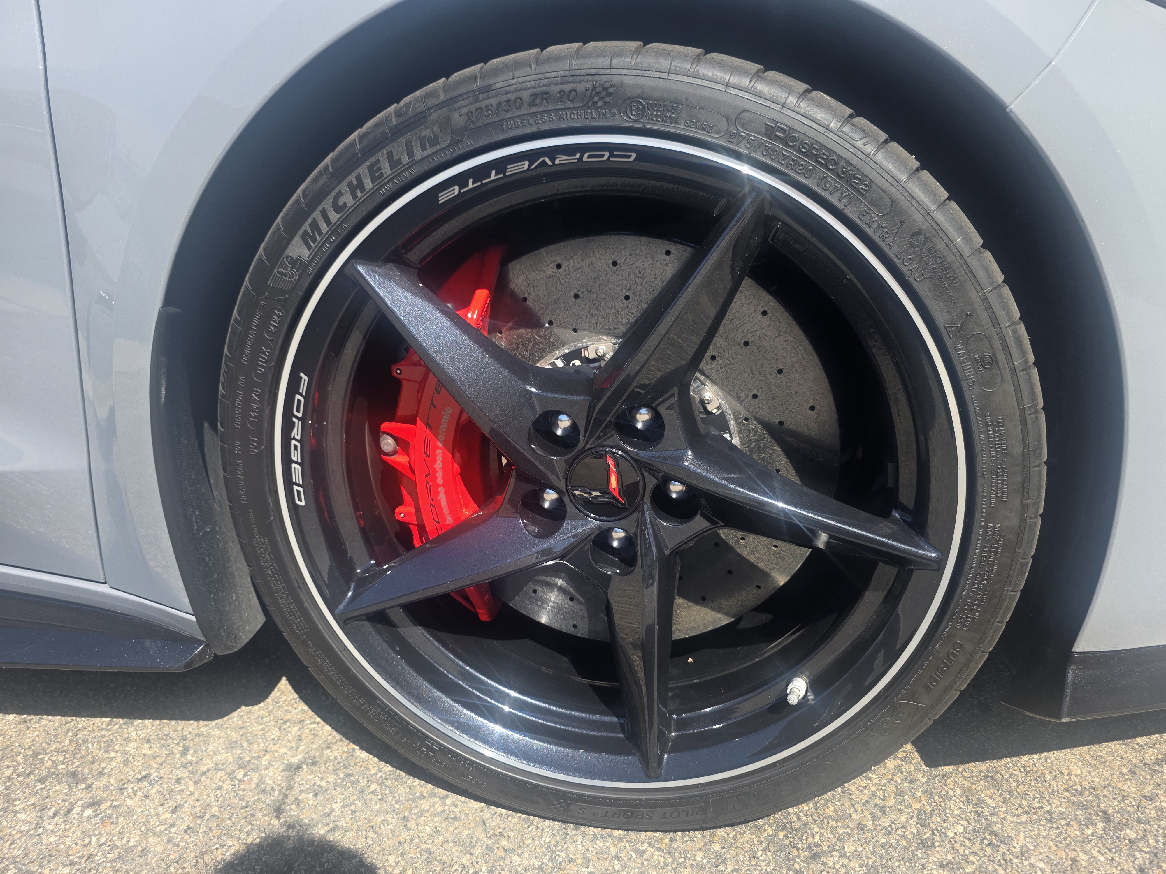 Used 2024 Chevrolet Corvette E-Ray w/ Stealth Interior Trim Package AWD/4WD image 12