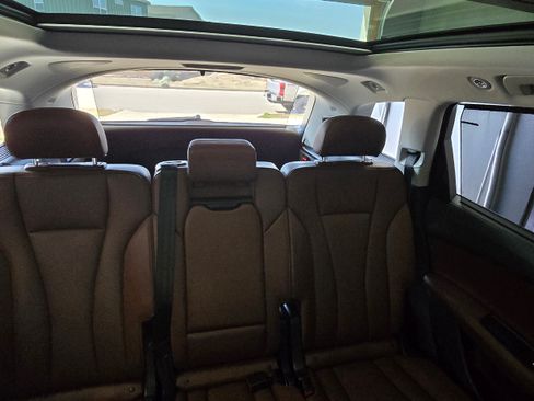 Used 2019 Audi Q7 3.0T Premium Plus w/ Premium Plus Package image 8