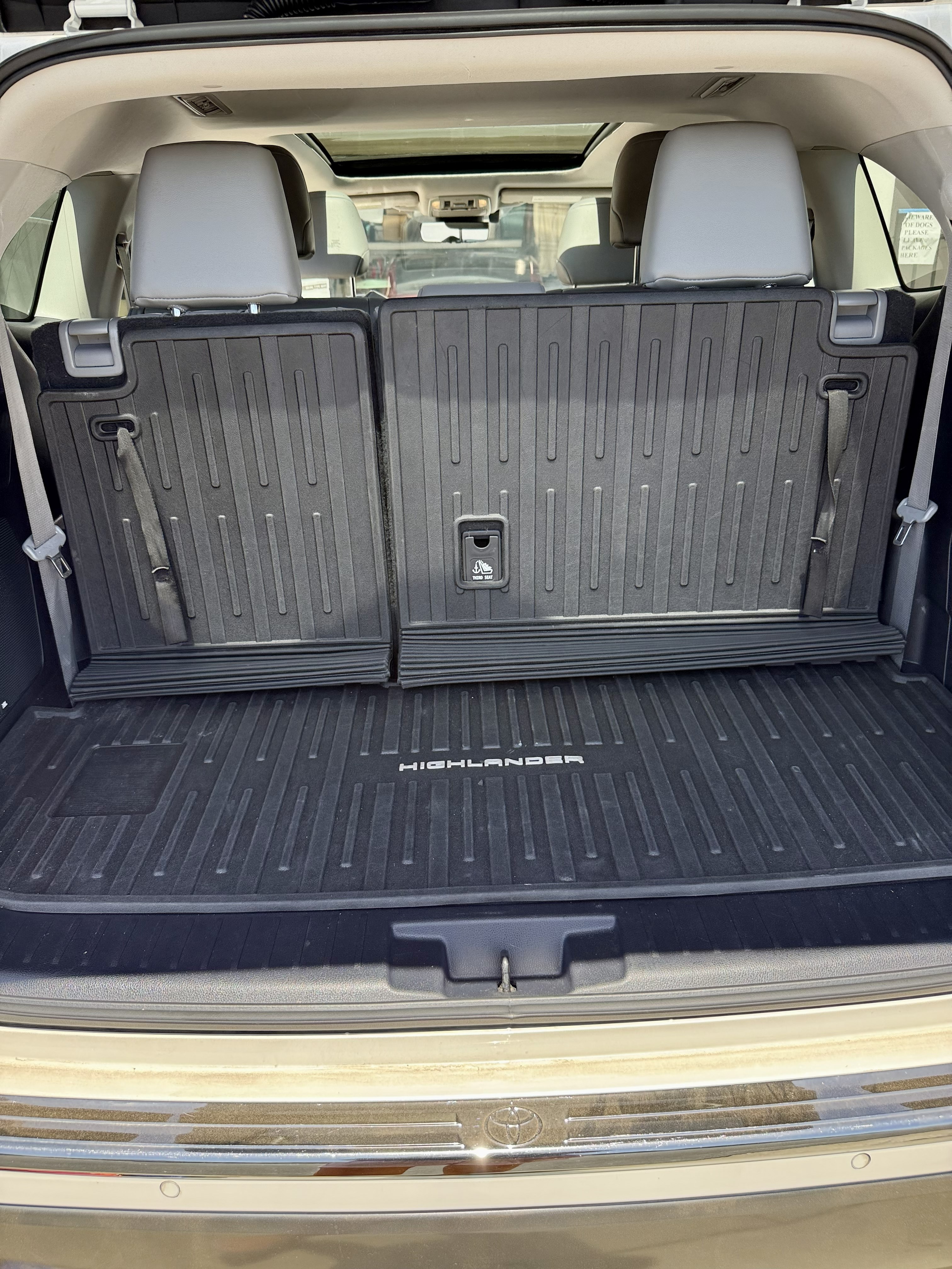 Used 2020 Toyota Highlander Platinum AWD/4WD image 15