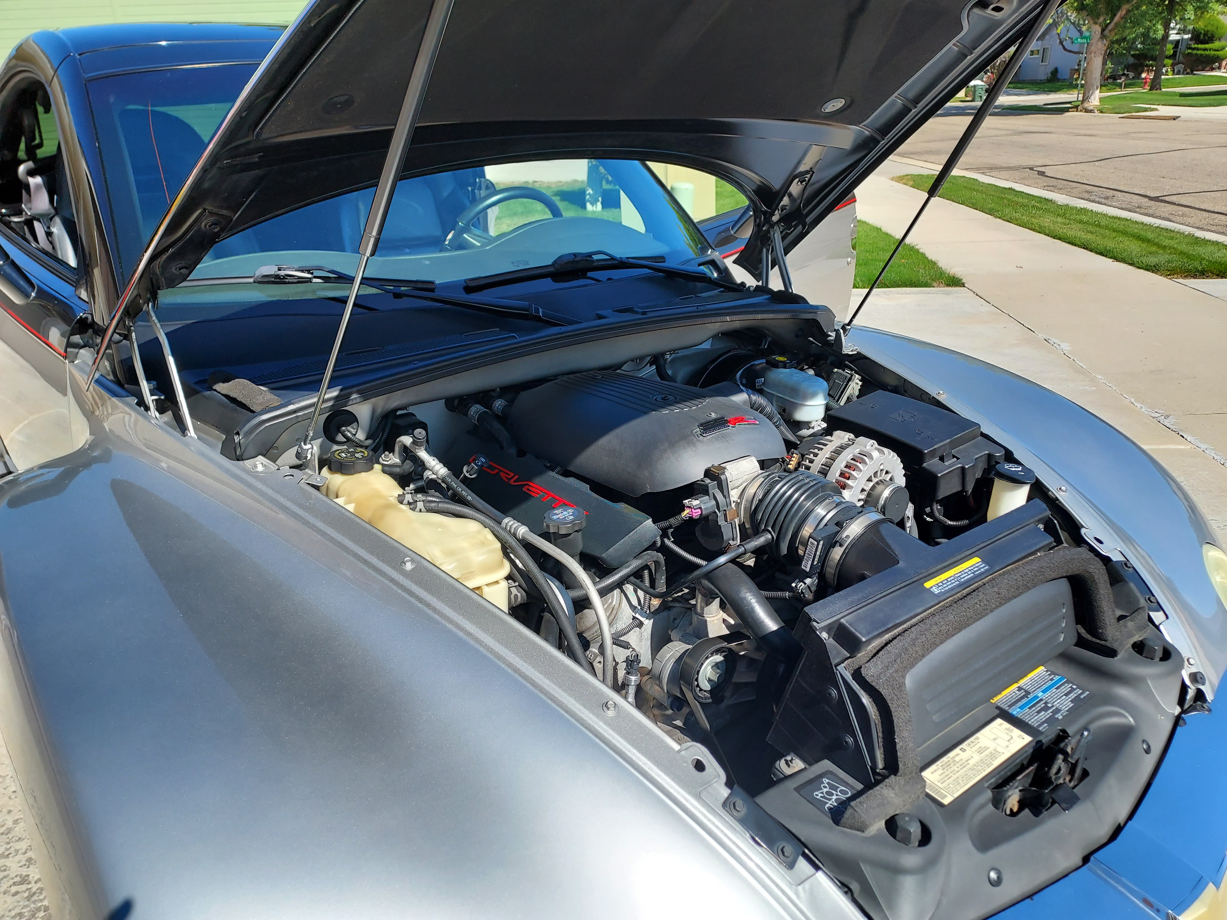 Used 2006 Chevrolet SSR w/ Preferred Equipment Group RWD image 15