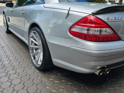 Used 2007 Mercedes-Benz SL 600 image 6