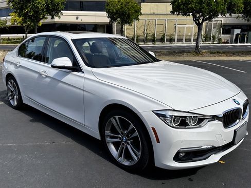 Used 2016 BMW 328i Sedan RWD image 2