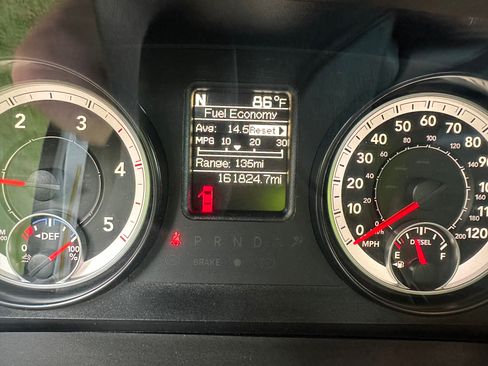 Used 2015 RAM 2500 Tradesman AWD/4WD image 24