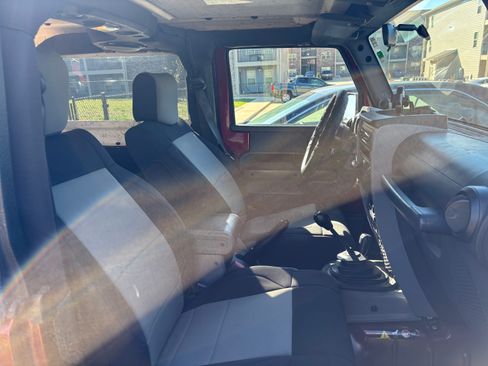 Used 2010 Jeep Wrangler Sport image 11