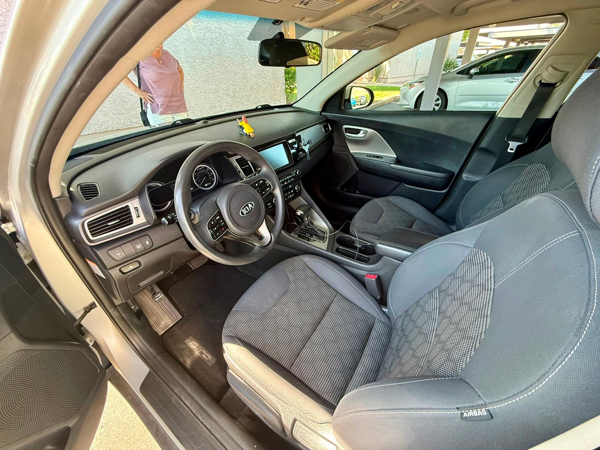 Used 2019 Kia Niro LX FWD image 10