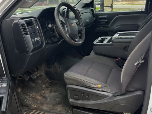 Used 2016 Chevrolet Silverado 3500 W/T w/ WT Convenience Package image 11