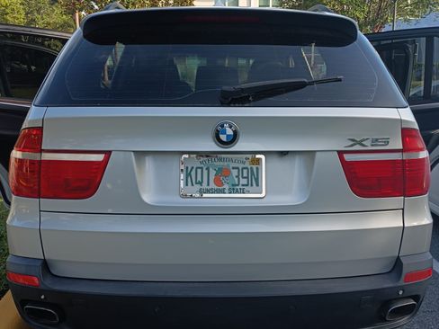 Used 2009 BMW X5 xDrive48i AWD/4WD image 5