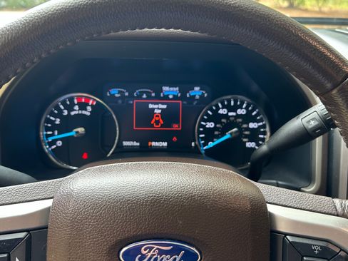 Used 2022 Ford F250 King Ranch w/ King Ranch Ultimate Package image 14