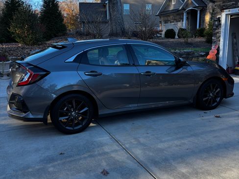 Used 2020 Honda Civic EX-L image 1