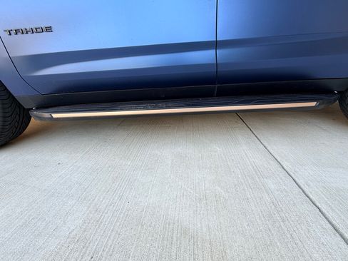 Used 2021 Chevrolet Tahoe Premier image 9