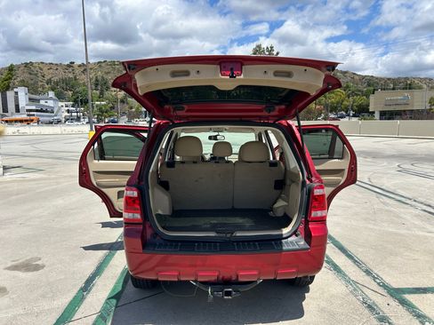 Used 2012 Ford Escape Limited FWD image 8