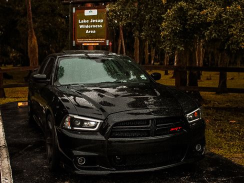 Used 2012 Dodge Charger SRT8 w/ Adaptive Cruise Control Group image 1