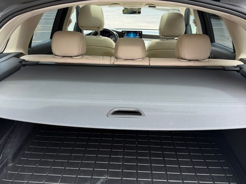 Used 2022 Mercedes-Benz GLC 300 image 14
