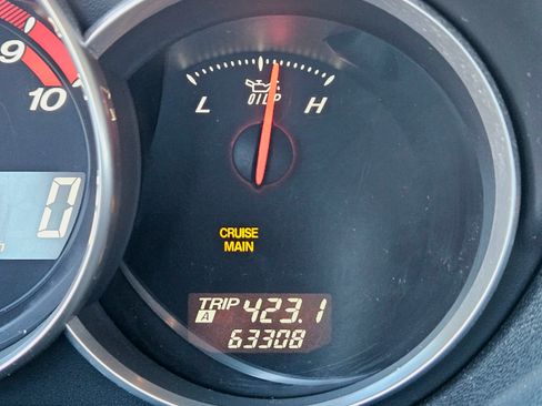 Used 2005 MAZDA RX-8 w/ MT Touring Pkg image 25