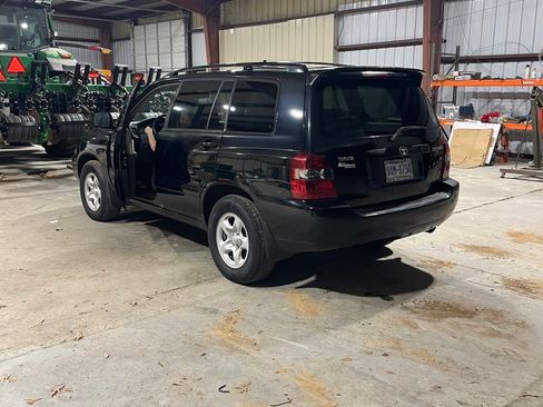 Used 2007 Toyota Highlander 2WD image 2