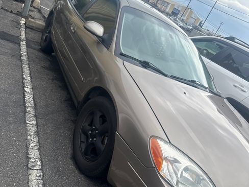 Used 2002 Ford Taurus SES image 8