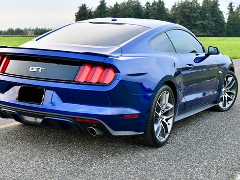 Used 2015 Ford Mustang GT Premium w/ Enhanced Security Package RWD image 4